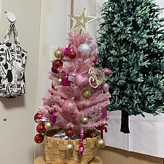 クリスマスツリー/ピンクのツリー/3COINS/賃貸でも楽しく♪/団地住まい...などのインテリア実例 - 2019-11-20 21:42:22