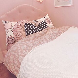 ベッド/ベッドルーム/ピンクインテリア/ピンクの壁/ピンク好き...などのインテリア実例 - 2022-04-15 06:03:11