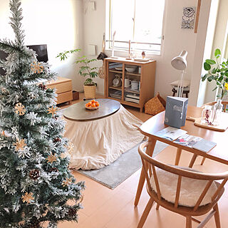 クリスマスツリー 賃貸アパートのおしゃれなアレンジ 飾り方のインテリア実例 Roomclip ルームクリップ