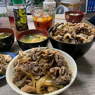 リビング/昨日の晩御飯はすき焼き/牛丼てんこ盛り笑/今日の晩御飯は牛丼/今日の晩御飯...などのインテリア実例 - 2023-12-10 22:17:02