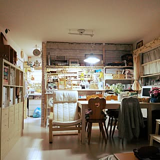 部屋全体/IKEAの椅子/IKEAのダイニングテーブル/こたつ/ショーケースDIY...などのインテリア実例 - 2016-12-19 17:55:50