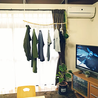 部屋全体/雨の部屋干し/100均/DIY/ダイソー...などのインテリア実例 - 2021-04-04 08:51:32