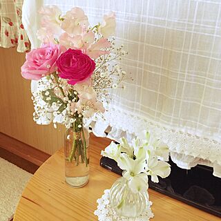 机/薔薇の花/ナチュラルのインテリア実例 - 2017-02-11 12:19:30