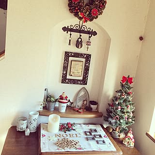 部屋全体/クリスマスディスプレイ/クリスマス終わっちゃいましたね…/玄関ニッチ/古いミシンのインテリア実例 - 2014-12-26 12:08:00