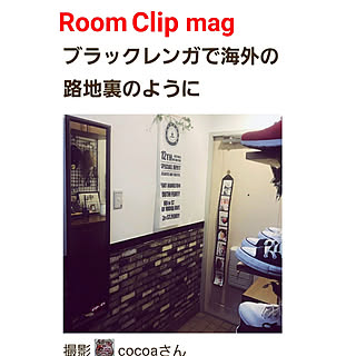 玄関/入り口/RoomClip mag 掲載/選んで頂きありがとうございます♡/娘ちゃん家の玄関リメイク/ブラックレンガ風...などのインテリア実例 - 2021-03-07 14:45:16