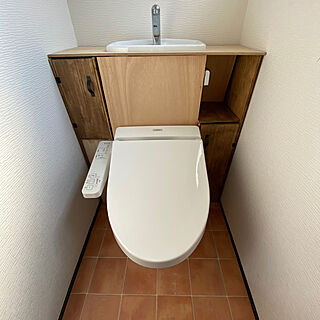 トイレ床DIY/トイレタンクレス風DIY/トイレタンクレス風/バス/トイレのインテリア実例 - 2020-05-09 15:53:32