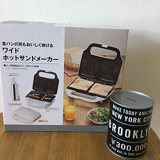 キッチン/30万BANKは何を目標にしようかなぁ/満タン貯金でアンバサダーホテル泊まる/新たに30万BANK購入/ほぼ満タン...などのインテリア実例 - 2018-08-22 08:55:19