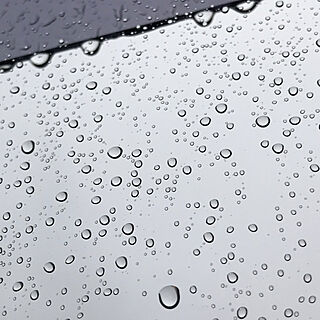 雫/雨音/窓/雨/ベッド周りのインテリア実例 - 2022-06-21 18:49:17