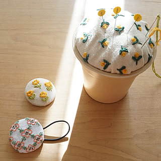 キラキラお花のくるみボタン 面映ゆかっ ヘアゴム ⑫ 