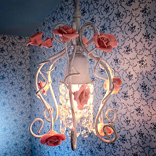 可愛いシャンデリア/お花のシャンデリア/照明/お花のランプ/素敵なランプ...などのインテリア実例 - 2021-02-21 00:24:17