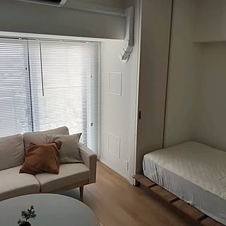 ベッド周り/ブラインド/ZARA HOME/IKEA/整理収納アドバイザー１級...などのインテリア実例 - 2023-07-16 05:53:18