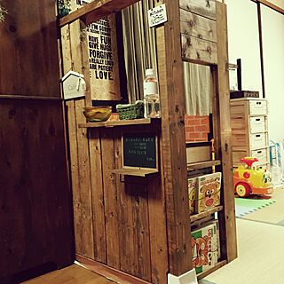 部屋全体/台風接近中…/作成途中！/ワトコオイルダークウォルナット/2×4材...などのインテリア実例 - 2015-07-16 16:21:25