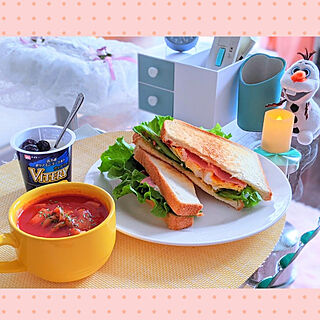 キッチン/ありがとう❤/サンドイッチ♡/野菜スープ♡/メイトーのヨーグルト♡のインテリア実例 - 2021-02-14 14:44:44