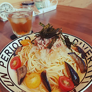 机/ランチ♡/ダイソーのお皿♪/パスタ♪/セリアのコップ♪...などのインテリア実例 - 2017-08-03 12:51:14