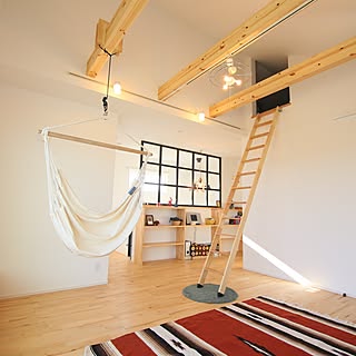 ロフトはしごのおしゃれなアレンジ 飾り方のインテリア実例 Roomclip ルームクリップ