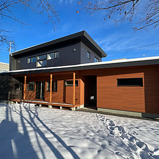 雪景色/通りのある家/ガルバリウム外壁/ウッドデッキ/北海道の家...などのインテリア実例 - 2023-01-08 13:10:52