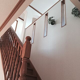 壁/天井/スリット階段/手摺り/吹き抜け階段/階段の壁...などのインテリア実例 - 2016-07-20 21:36:40