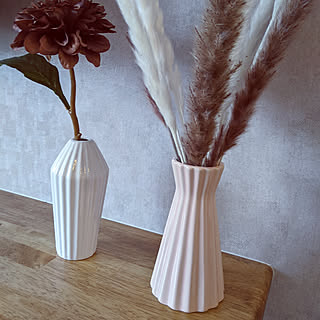 造花 パンパスグラスのおしゃれなアレンジ 飾り方のインテリア実例 Roomclip ルームクリップ