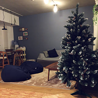 部屋全体/クリスマスツリー/こどもと暮らす。/すっきり暮らしたい/シンプルな暮らし...などのインテリア実例 - 2018-11-17 23:11:20