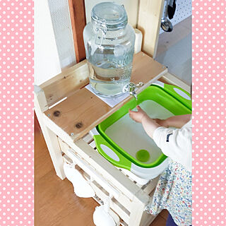 子どもキッチン/子ども用シンク/子ども用の洗面台/DIYのインテリア実例 - 2021-04-21 10:30:37