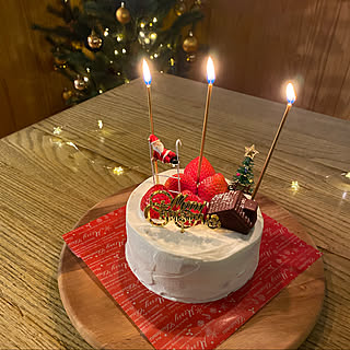 ダイニングテーブル/クリスマス/クリスマスツリー/クリスマスディスプレイ/手作りクリスマスケーキ...などのインテリア実例 - 2021-12-20 15:20:22