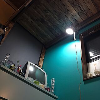 壁/天井/Macのある部屋/ターコイズブルーの壁/ブルーグレーの壁/仮面ライダー...などのインテリア実例 - 2017-03-27 00:09:18