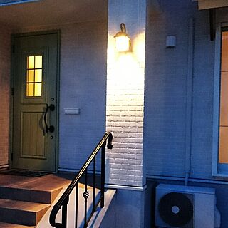 玄関/入り口/ニチハのサイディング/緑の玄関ドアのインテリア実例 - 2016-04-30 19:04:18