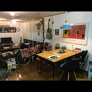 リビング/ギターのある部屋/自転車/ビンテージ/アートのある部屋のインテリア実例 - 2019-11-22 07:11:23