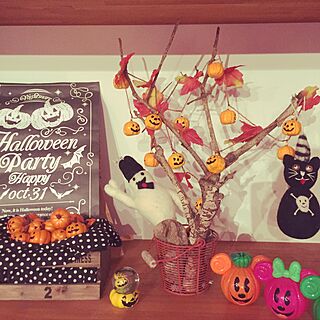 棚/ディズニーハロウィン/かぼちゃ/ハロウィンディスプレイ/ハロウィン...などのインテリア実例 - 2016-09-12 15:57:40