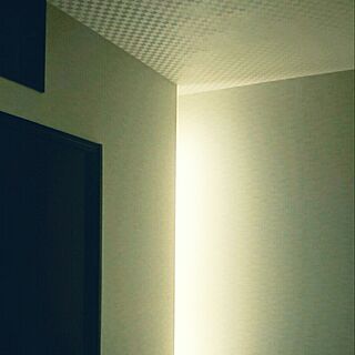 壁/天井/神様不在の神棚。/間接照明あるよ。/和室。/朝から夜の画像。のインテリア実例 - 2014-09-11 08:49:54