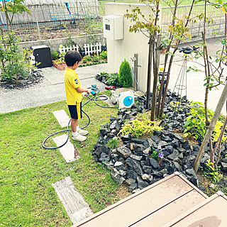 お手伝いありがとう♡/7歳長男/ウッドデッキのある暮らし/水やり過ぎ注意‼︎/お庭が大好き...などのインテリア実例 - 2020-07-26 12:59:45