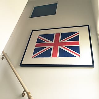 壁/天井/イギリス国旗/階段に額を飾る/インテリア雑誌の取材で慌てる/IKEAのインテリア実例 - 2014-05-12 09:41:06