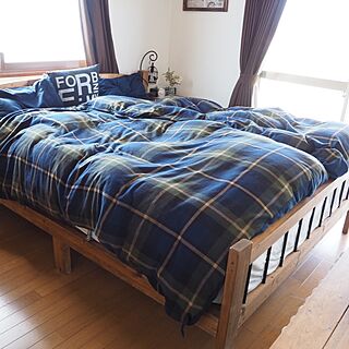 ベッド周り/フランスベッドのマットレス/ふとんカバーはニトリ/木とアイアンのベッド/ベッドDIY...などのインテリア実例 - 2017-04-24 22:40:52