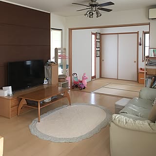 部屋全体/アフタヌーンティー/こどもと暮らす。/赤ちゃんのいる暮らし/建売を自分好みに♡...などのインテリア実例 - 2017-06-05 13:17:34