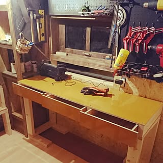 机/2x4/作業小屋/ウレタン塗装合板/いいね&フォローありがとうございます☆...などのインテリア実例 - 2017-04-13 00:51:53