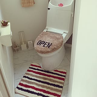 バス/トイレ/ニトリのトイレカバー/斜めってるよ、/不思議なトイレのインテリア実例 - 2015-09-13 08:43:55