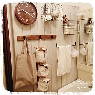 100均 ウォールフックの商品を使ったおしゃれなインテリア実例 Roomclip ルームクリップ 100均 ウォールフックの商品を使ったおしゃれなインテリア実例 Roomclip ルームクリップ