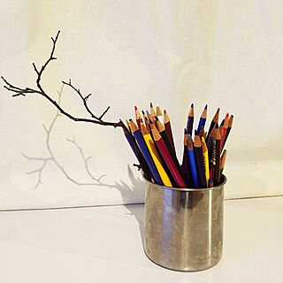 机/色鉛筆/木の枝のインテリア実例 - 2016-04-17 20:54:49