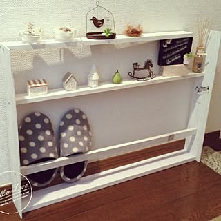 棚/DIY棚。/制作費130円/スリッパ立てDIY /ナチュキチ♡のインテリア実例 - 2014-11-19 16:44:32