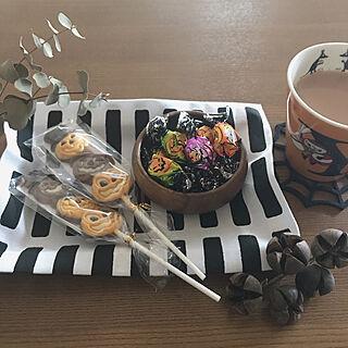 机/ムーミンマグ/KALDI/チョコレート好き/ハロウィンのお菓子...などのインテリア実例 - 2018-10-22 17:43:56
