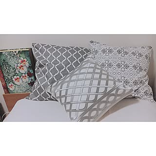 ベッド周り/H&M HOME クッションカバー/H&M HOME/ホワイトインテリア/Francfranc...などのインテリア実例 - 2017-06-06 23:09:33