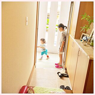 玄関/入り口/家族の空間のインテリア実例 - 2017-06-06 07:32:25