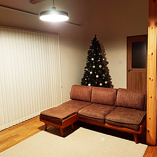 クリスマスツリー/夜を楽しむインテリア/無垢材/木のある暮らし/照明...などのインテリア実例 - 2021-12-17 17:04:48