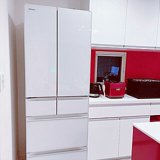 赤白黒の空間/キッチン/HITACHI冷蔵庫/キッチンのインテリア実例 - 2021-12-28 21:38:53