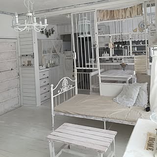 部屋全体/ホワイトインテリア/中古住宅/中古を買ってリノベーション/漆喰壁...などのインテリア実例 - 2015-05-30 10:35:46