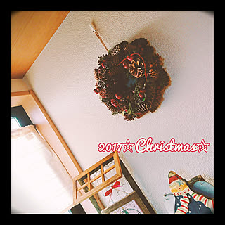 壁/天井/クリスマス/クリスマスリース/好きな季節/ちょっとずつ飾り付け☺︎...などのインテリア実例 - 2017-11-17 01:05:07