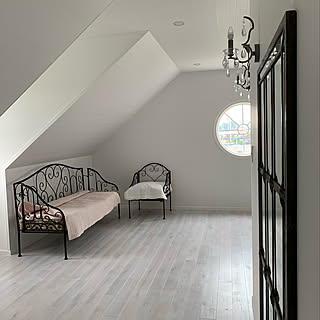 コントワール･ドゥ･ファミーユ/屋根裏部屋/輸入住宅/丸窓/Farrow&Ball...などのインテリア実例 - 2020-07-13 12:47:45