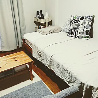 ベッド周り/7畳/ひとり暮らし/無印良品/IKEA...などのインテリア実例 - 2018-07-07 16:26:00
