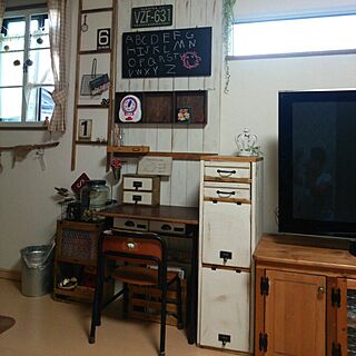 部屋全体/小引き出しDIY/学校の机と椅子/コッソリ散財する会/インスタ⇒mika.nnokanzume...などのインテリア実例 - 2015-09-19 22:39:57