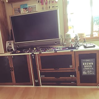 棚 食器棚をテレビ台にリメイクのインテリア実例 Roomclip ルームクリップ